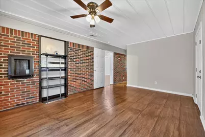 4216 Donnelly Avenue, Fort Worth, TX 76107 - Photo 15
