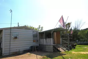 2401 Euless Ct, Weatherford, TX 76087 - Photo 3