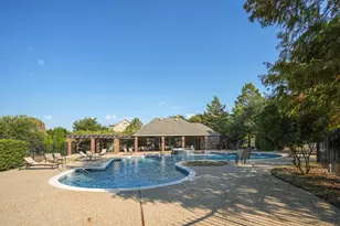 1441 Fox Run Dr, Irving, TX 75063 - Photo 39