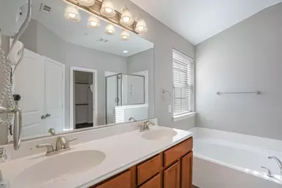 1441 Fox Run Drive, Irving, TX 75063 - Photo 17