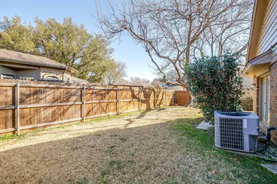 1307 Oriental Avenue, Arlington, TX 76011 - Photo 37
