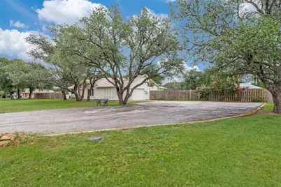 3013 Cactus Road, Willow Park, TX 76087 - Photo 3