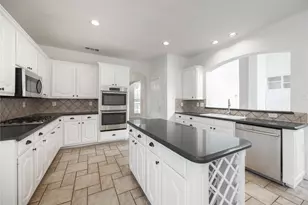 3305 Estacado Ln, Plano, TX 75025 - Photo 9