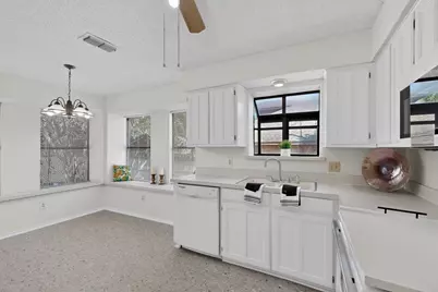 5932 Wind Drift Trail, Arlington, TX 76017 - Photo 9