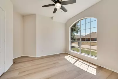 1521 Silver Spur Drive, Allen, TX 75002 - Photo 5
