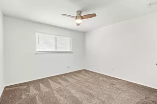 7356 Walling Ln, Dallas, TX 75231 - Photo 31