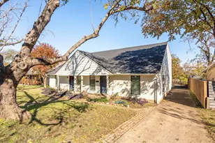 7356 Walling Ln, Dallas, TX 75231 - Photo 3