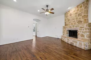726 Sleepy Creek Dr, Frisco, TX 75036 - Photo 11