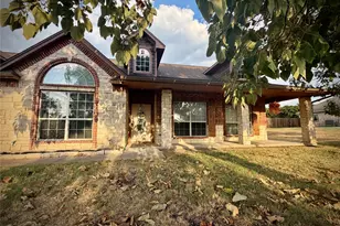 4230 Zachs Ct, Midlothian, TX 76065 - Photo 3