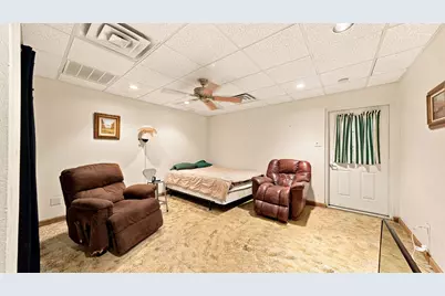 11918 Riek Road, Krum, TX 76249 - Photo 35