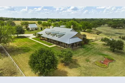 11918 Riek Road, Krum, TX 76249 - Photo 5