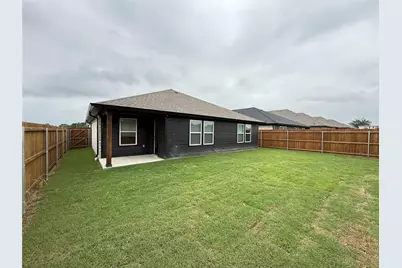 1305 Brad Kellar Drive, Greenville, TX 75402 - Photo 17