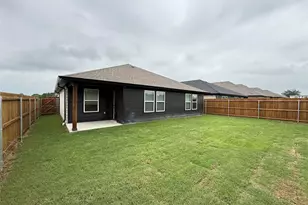 1305 Brad Kellar Dr, Greenville, TX 75402 - Photo 17