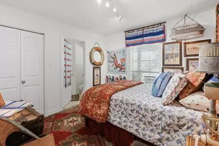 630 E Bridge St, Granbury, TX 76048 - Photo 19