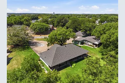 630 E Bridge Street, Granbury, TX 76048 - Photo 35
