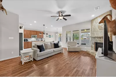 1309 Mesa Crest Drive, Fort Worth, TX 76052 - Photo 5