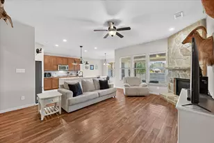 1309 Mesa Crest Dr, Fort Worth, TX 76052 - Photo 5