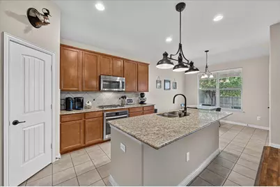1309 Mesa Crest Drive, Fort Worth, TX 76052 - Photo 11