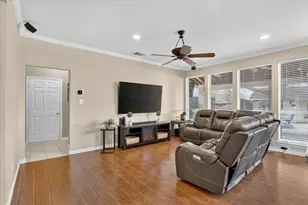 901 Brittany Dr, Lewisville, TX 75067 - Photo 15