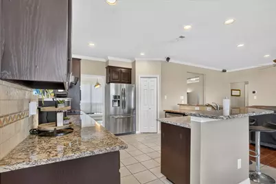 901 Brittany Drive, Lewisville, TX 75067 - Photo 11
