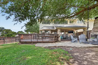 901 Brittany Drive, Lewisville, TX 75067 - Photo 39