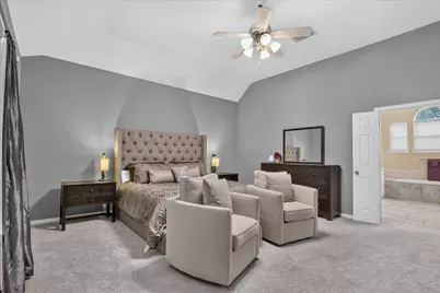 901 Brittany Drive, Lewisville, TX 75067 - Photo 23