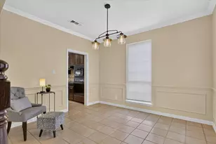 901 Brittany Dr, Lewisville, TX 75067 - Photo 7