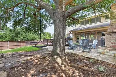 901 Brittany Drive, Lewisville, TX 75067 - Photo 39