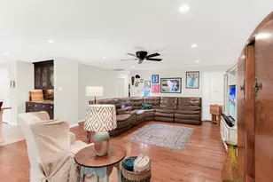 319 E Spring Valley Rd, Richardson, TX 75081 - Photo 9