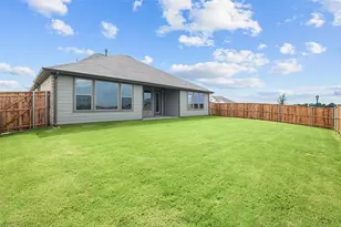 1506 Golden Mdw Dr, Van Alstyne, TX 75495 - Photo 29