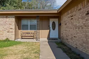 800 Ruidoso Dr, Saginaw, TX 76179 - Photo 25
