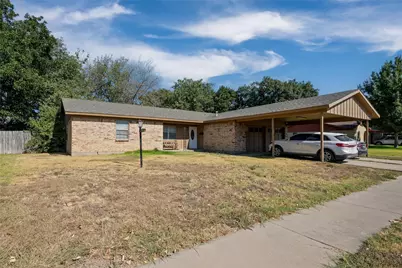 800 Ruidoso Drive, Saginaw, TX 76179 - Photo 1