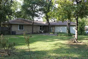 8473 Stults Rd, Dallas, TX 75243 - Photo 3