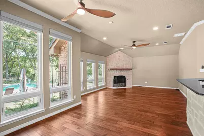 3122 Oakview Drive, Hurst, TX 76054 - Photo 15