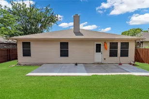 5132 Bedfordshire Dr, Fort Worth, TX 76135 - Photo 17
