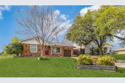 4633 Diaz Avenue, Fort Worth, TX 76107 - Photo 3