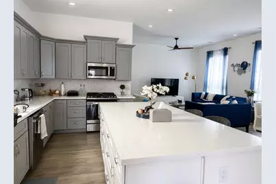 1221 W 16th Street #F, Houston, TX 77008 - Photo 7
