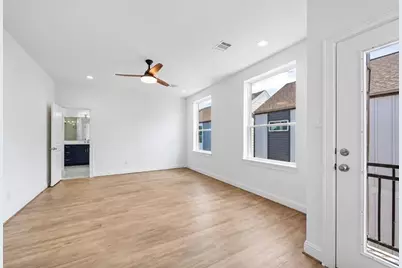 1221 W 16th Street #F, Houston, TX 77008 - Photo 17