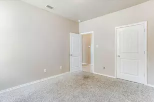 145 Hidden Creek Ct, Saginaw, TX 76131 - Photo 17