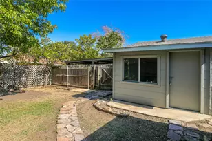 2105 Tiehack Ln, Garland, TX 75044 - Photo 7