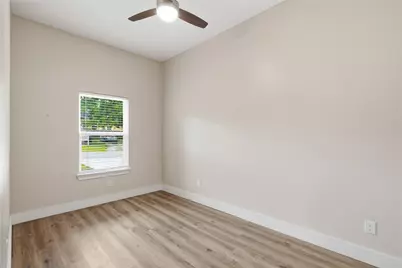 3425 Logan Street, Greenville, TX 75401 - Photo 11
