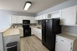 1520 Beach Ln, Arlington, TX 76014 - Photo 3