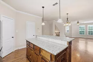 2500 Rockbrook Dr, Lewisville, TX 75067 - Photo 13