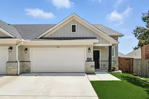 212 Wayside Ct, Bedford, TX 76021 - Photo 3