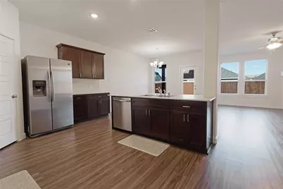 512 McCoy Drive, Van Alstyne, TX 75495 - Photo 9