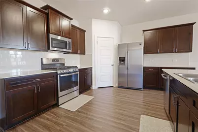512 McCoy Drive, Van Alstyne, TX 75495 - Photo 11