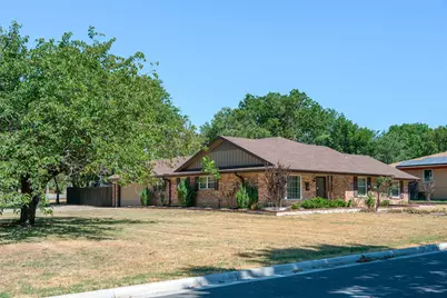 1423 W Shields Drive, Sherman, TX 75092 - Photo 9