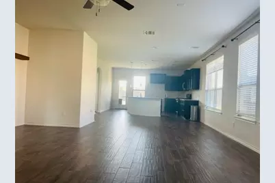 10001 Eagle Pass Place, McKinney, TX 75071 - Photo 5