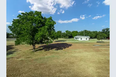 8707 E Highway 6, Riesel, TX 76682 - Photo 33