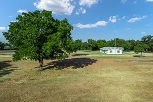 8707 E Hwy 6, Riesel, TX 76682 - Photo 33